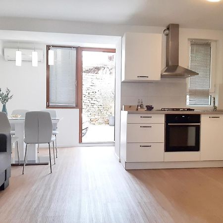 Apartments Amavi 伊佐拉 外观 照片