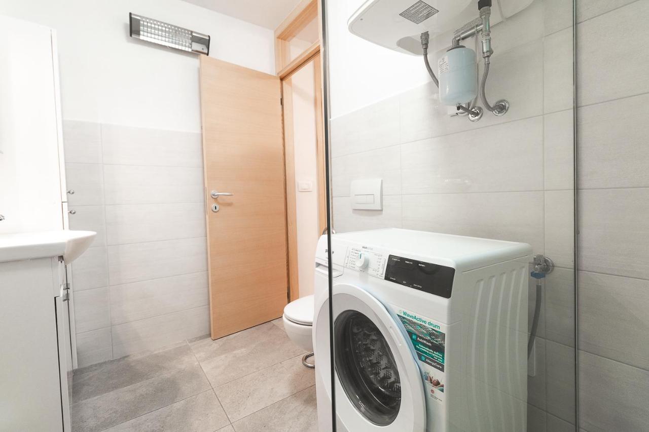 Apartments Amavi 伊佐拉 外观 照片