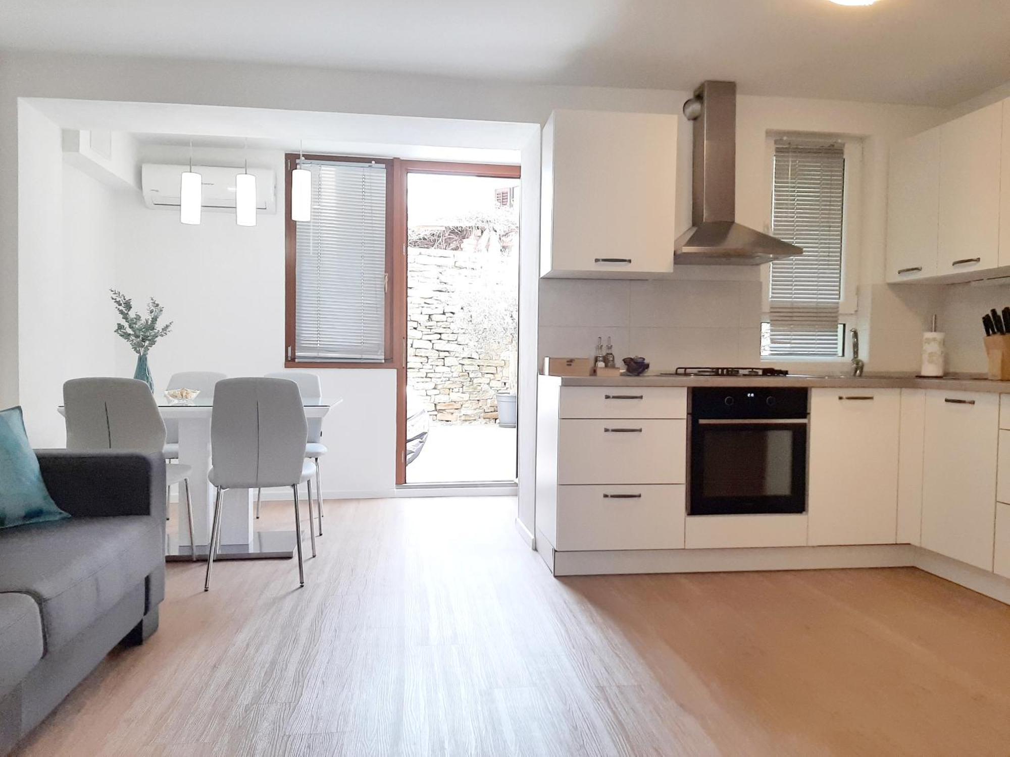 Apartments Amavi 伊佐拉 外观 照片