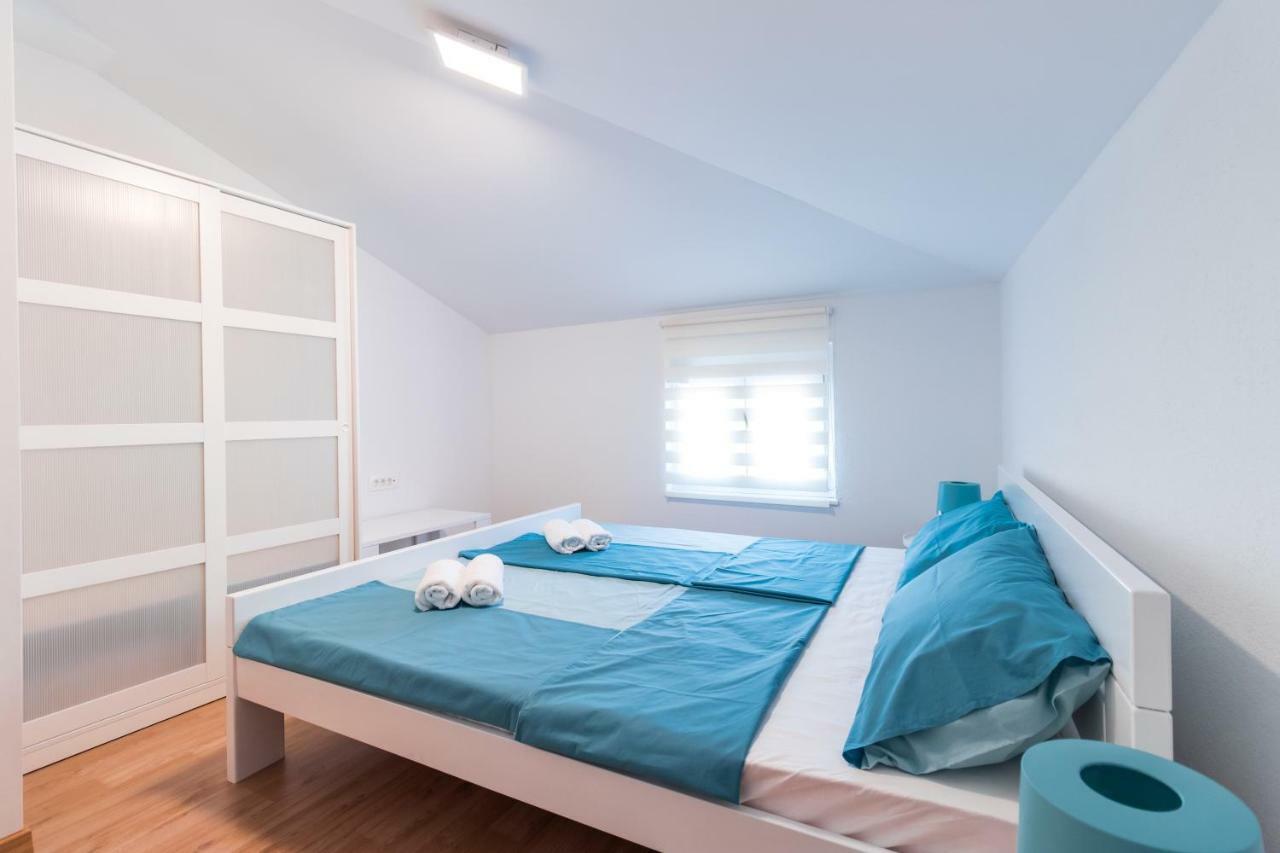 Apartments Amavi 伊佐拉 外观 照片