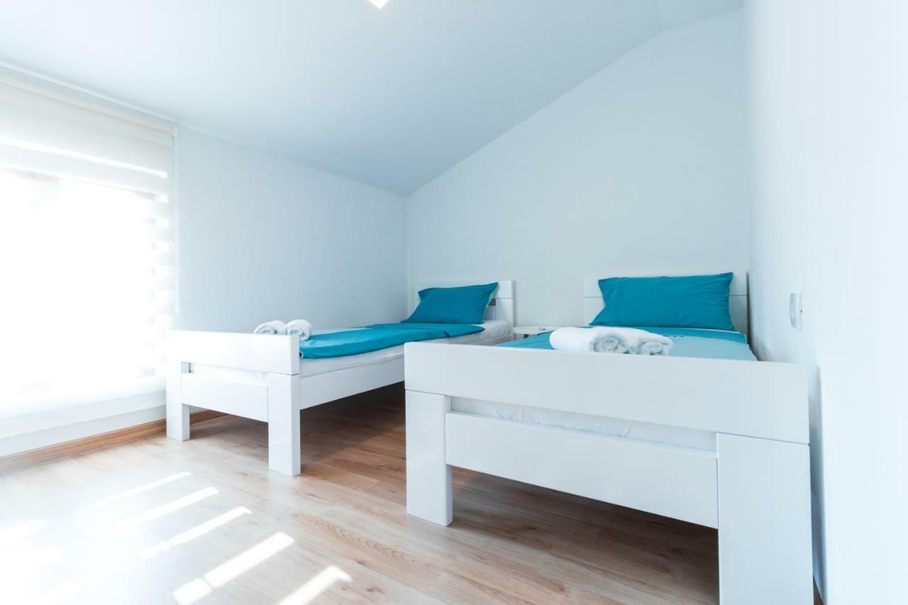 Apartments Amavi 伊佐拉 外观 照片